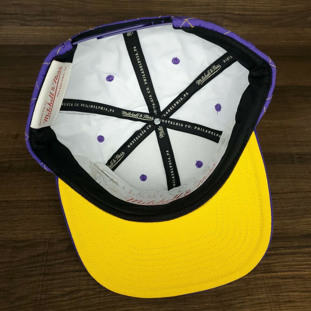 LA Lakers Mitchell & Ness NBA Snapback Hat Cap 3D Logo Purple Quilted New - Picture 9 of 9